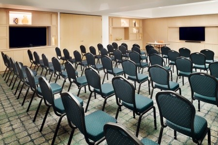 Spojené arabské emiráty Ras Al Khaimah Mövenpick Resort Marjan Island (Ras Al Khaimah) 11 dňový pobyt Polpenzia Letecky Letisko: Praha April 2026 (25/04/26- 5/05/26)