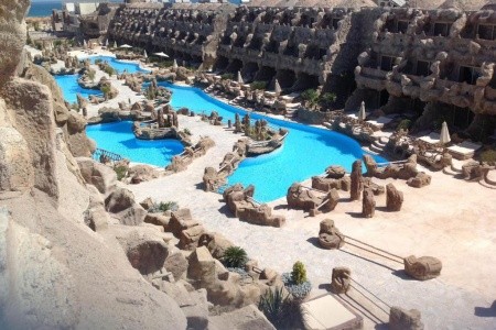 Caves Beach Resort Hurghada - 57