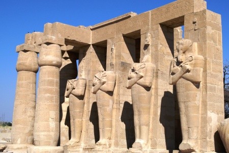 Velký okruh jižním Egyptem s plavbou po Nilu