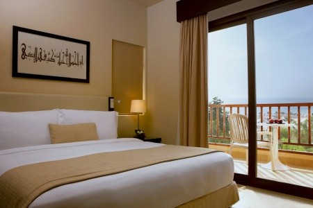 The Cove Rotana Resort - 22