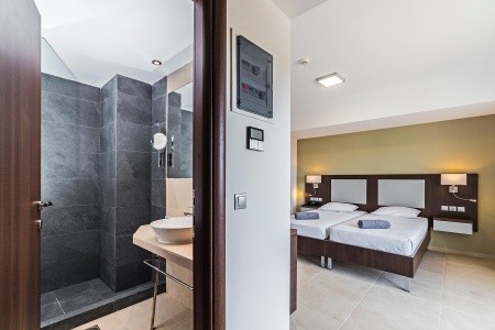 White Olive Premium Laganas - 53