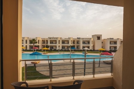 Egypt Hurghada New Eagles Aqua Park Resort 8 dňový pobyt Polpenzia Letecky Letisko: Viedeň June 2026 (29/06/26- 6/07/26)