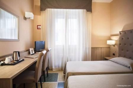 Taliansko Toskánsko La Pace (Pisa) 10 dňový pobyt Raňajky Vlastná June 2026 (10/06/26-19/06/26)