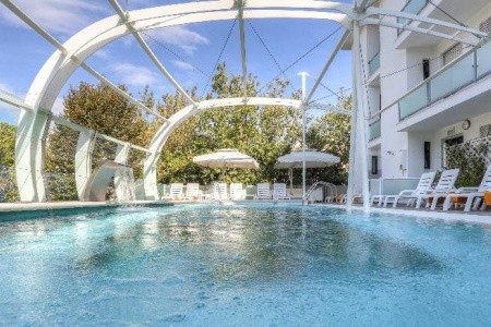 Taliansko Rimini Boemia 3 dňový pobyt Raňajky Vlastná October 2025 (13/10/25-15/10/25)