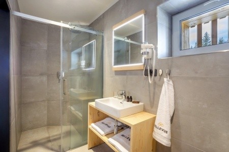 Česká republika Krkonoše Bellevue 11 dňový pobyt Raňajky Vlastná November 2025 (23/11/25- 3/12/25)