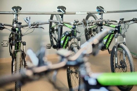 Taliansko Lombardia Nh Lecco Pontevecchio 9 dňový pobyt Raňajky Vlastná November 2025 (23/11/25- 1/12/25)