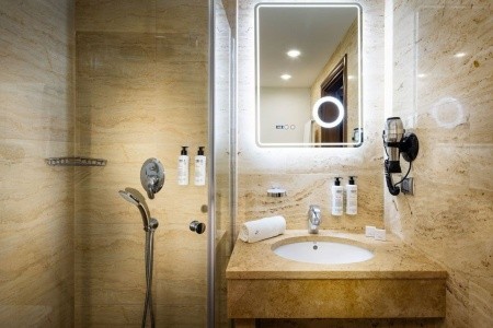 Bulharsko Sofia Rosslyn Thracia 15 dňový pobyt Raňajky Vlastná November 2025 ( 3/11/25-17/11/25)