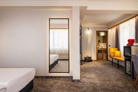 Bulharsko Sofia Rosslyn Thracia 15 dňový pobyt Raňajky Vlastná November 2025 ( 3/11/25-17/11/25)