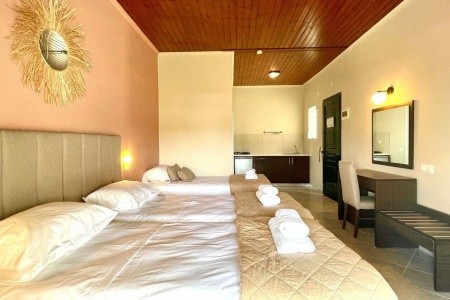 Grécko Korfu Oasis Beach Club 4 dňový pobyt Bez stravy Letecky Letisko: Bratislava September 2025 ( 5/09/25- 8/09/25)