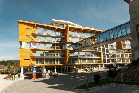 Grand Nosalowy Dwór