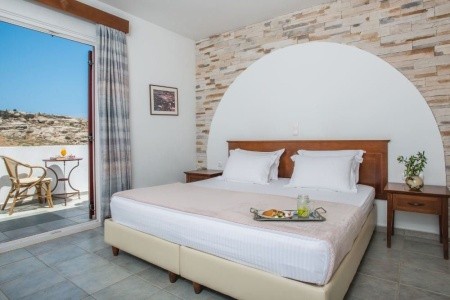 Řecko, Naxos, Naxos Palace, za <span>28.849</span> Kč