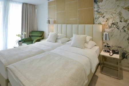 Čierna Hora Budva Mediteran 11 dňový pobyt Plná penzia Vlastná November 2025 (14/11/25-24/11/25)