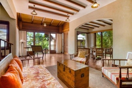 Seychely  Enchanted Island Resort 13 dňový pobyt Raňajky Letecky Letisko: Krakov December 2025 ( 4/12/25-16/12/25)