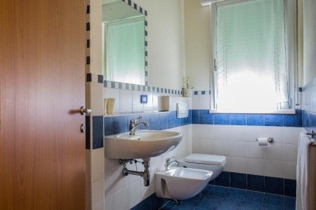 Taliansko Toskánsko Sylvia (Lido Di Camaiore) 11 dňový pobyt Raňajky Vlastná November 2025 (19/11/25-29/11/25)