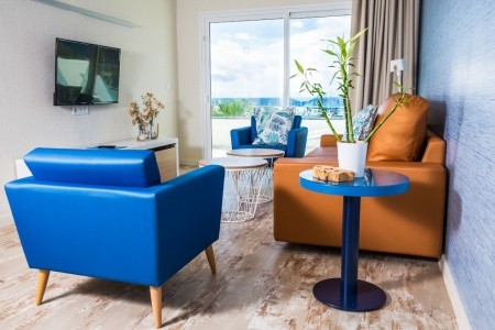 Kanárske ostrovy Tenerife Hovima La Pinta Beachfront Family 12 dňový pobyt Polpenzia Letecky Letisko: Budapešť February 2026 ( 1/02/26-12/02/26)