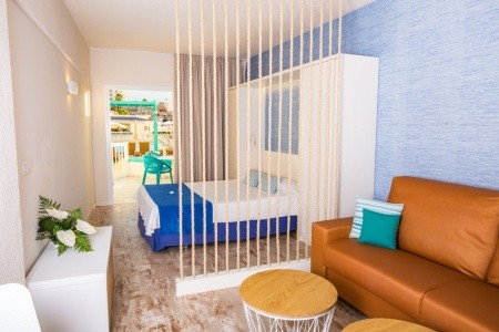 Kanárske ostrovy Tenerife Hovima La Pinta Beachfront Family 10 dňový pobyt Ultra All inclusive Letecky Letisko: Budapešť April 2026 (23/04/26- 2/05/26)