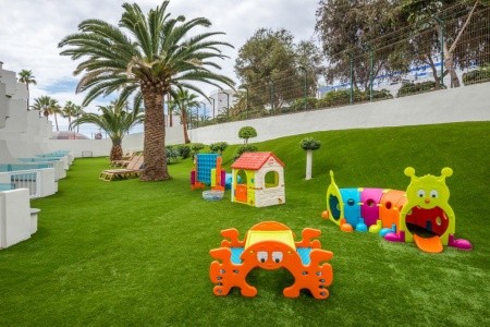 Kanárske ostrovy Tenerife Hovima La Pinta Beachfront Family 10 dňový pobyt Ultra All inclusive Letecky Letisko: Budapešť April 2026 (23/04/26- 2/05/26)