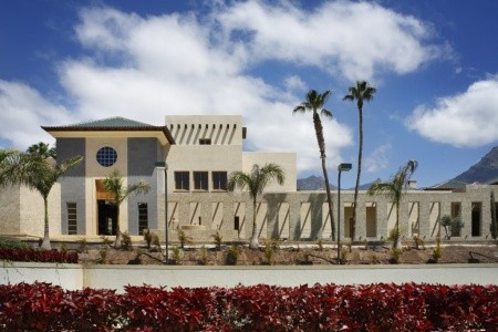 Kanárske ostrovy Tenerife Bahia Del Duque Casas Ducales 8 dňový pobyt Raňajky Letecky Letisko: Budapešť March 2026 (27/03/26- 3/04/26)