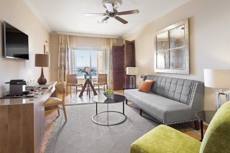 Kanárske ostrovy Tenerife Bahía Del Duque Las Villas 10 dňový pobyt Polpenzia Letecky Letisko: Budapešť March 2026 (31/03/26- 9/04/26)