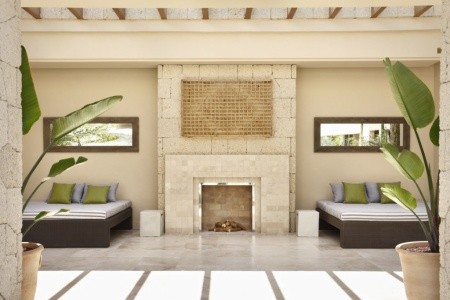 Kanárske ostrovy Tenerife Bahía Del Duque Las Villas 10 dňový pobyt Polpenzia Letecky Letisko: Budapešť March 2026 (31/03/26- 9/04/26)