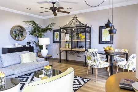 Kanárske ostrovy Tenerife Bahía Del Duque Las Villas 10 dňový pobyt Polpenzia Letecky Letisko: Budapešť March 2026 (31/03/26- 9/04/26)