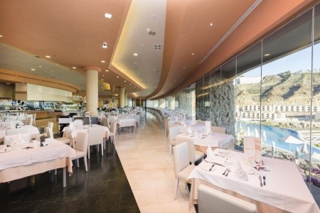 Kanárske ostrovy Gran Canaria Gloria Palace Royal Hotel & Spa 6 dňový pobyt Ultra All inclusive Letecky Letisko: Budapešť February 2026 ( 5/02/26-10/02/26)