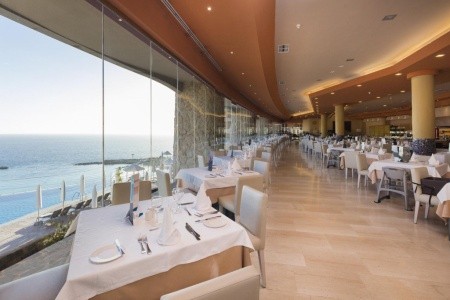 Kanárske ostrovy Gran Canaria Gloria Palace Royal Hotel & Spa 6 dňový pobyt Ultra All inclusive Letecky Letisko: Budapešť February 2026 ( 5/02/26-10/02/26)