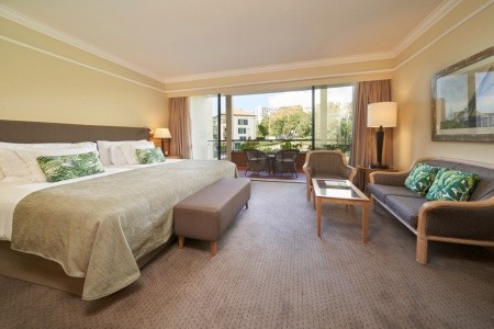 Madeira Funchal The Cliff Bay 6 dňový pobyt Polpenzia Letecky Letisko: Budapešť December 2025 (13/12/25-18/12/25)