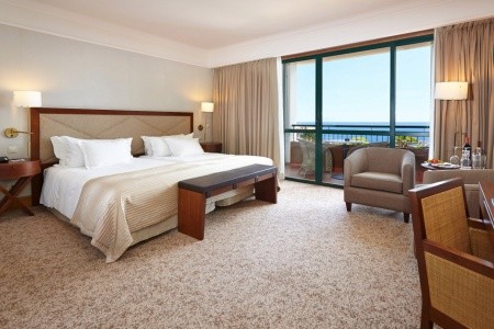 Madeira Funchal The Cliff Bay 6 dňový pobyt Polpenzia Letecky Letisko: Budapešť December 2025 (13/12/25-18/12/25)