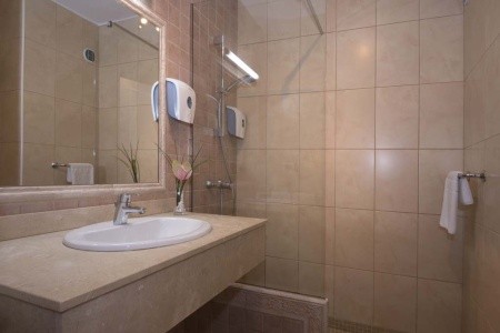 Kanárske ostrovy Tenerife Hovima Jardin Caleta 8 dňový pobyt Plná penzia Letecky Letisko: Budapešť January 2026 ( 4/01/26-11/01/26)