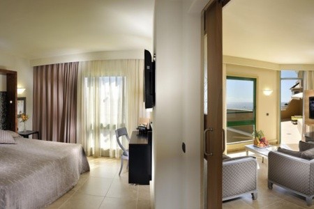 Kanárske ostrovy Tenerife Jardines De Nivaria 12 dňový pobyt Raňajky Letecky Letisko: Budapešť February 2026 (26/02/26- 9/03/26)