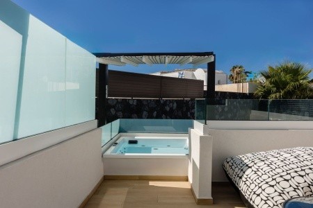 Santo Mangata Boutique - 54