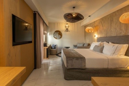 Santo Mangata Boutique - 55