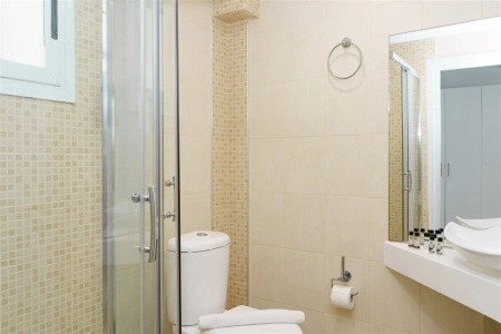 Mr. & Mrs. White - 11