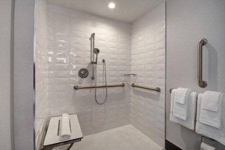 Springhill Suites By Marriott New York Park Avenue