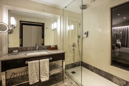 Turecko Kusadasi Charisma Deluxe 9 dňový pobyt Raňajky Letecky Letisko: Viedeň July 2026 ( 5/07/26-13/07/26)