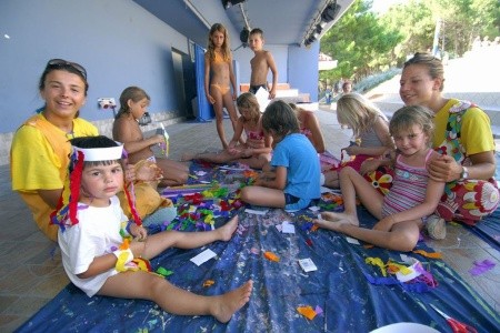 Chorvátsko Severná Dalmácia Zaton Holiday Resort 6 dňový pobyt Bez stravy Vlastná June 2026 (28/06/26- 3/07/26)