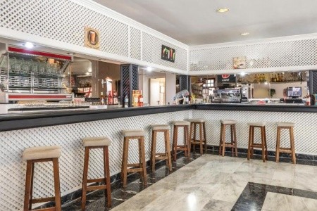 Kanárske ostrovy Tenerife Apartamentos Be Smart Florida Plaza 12 dňový pobyt Polpenzia Letecky Letisko: Budapešť March 2026 (24/03/26- 4/04/26)