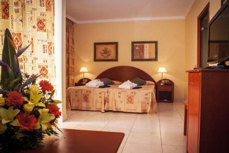 Kanárske ostrovy Tenerife Alexandre La Siesta 8 dňový pobyt Raňajky Letecky Letisko: Budapešť March 2026 (16/03/26-23/03/26)