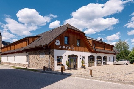 Albatros (Přední Výtoň)