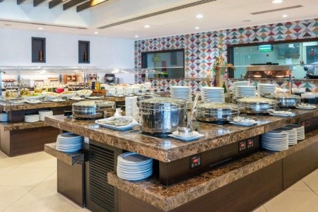 Occidental Sharjah Grand - 11