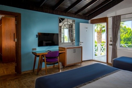 Risus Beach Resort - 25