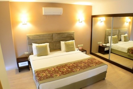 Risus Beach Resort - 35