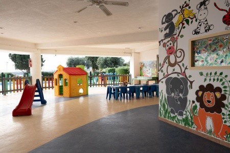 Cyprus Paphos (Pafos) Coral Beach Hotel & Resort 8 dňový pobyt All Inclusive Letecky Letisko: Bratislava July 2026 (31/07/26- 7/08/26)