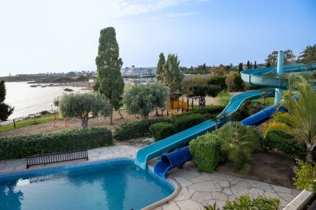 Cyprus Paphos (Pafos) Coral Beach Hotel & Resort 8 dňový pobyt All Inclusive Letecky Letisko: Bratislava July 2026 (31/07/26- 7/08/26)