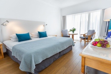 Cyprus Paphos (Pafos) Coral Beach Hotel & Resort 8 dňový pobyt All Inclusive Letecky Letisko: Bratislava July 2026 (31/07/26- 7/08/26)