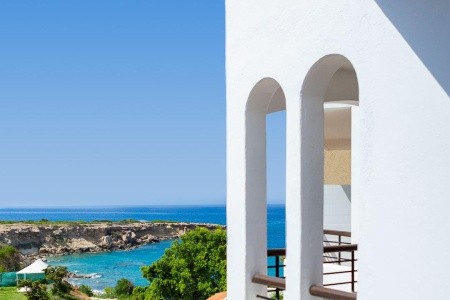 Cyprus Paphos (Pafos) Coral Beach Hotel & Resort 8 dňový pobyt All Inclusive Letecky Letisko: Bratislava July 2026 (31/07/26- 7/08/26)