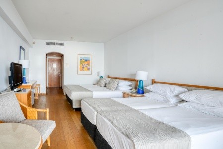 Cyprus Paphos (Pafos) Coral Beach Hotel & Resort 8 dňový pobyt All Inclusive Letecky Letisko: Bratislava July 2026 (31/07/26- 7/08/26)