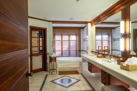 Cyprus Paphos (Pafos) Coral Beach Hotel & Resort 8 dňový pobyt All Inclusive Letecky Letisko: Bratislava July 2026 (31/07/26- 7/08/26)