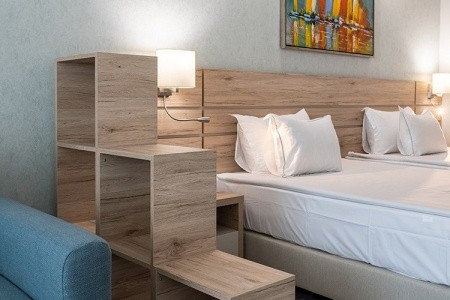 Sentido Neptun Beach - 52